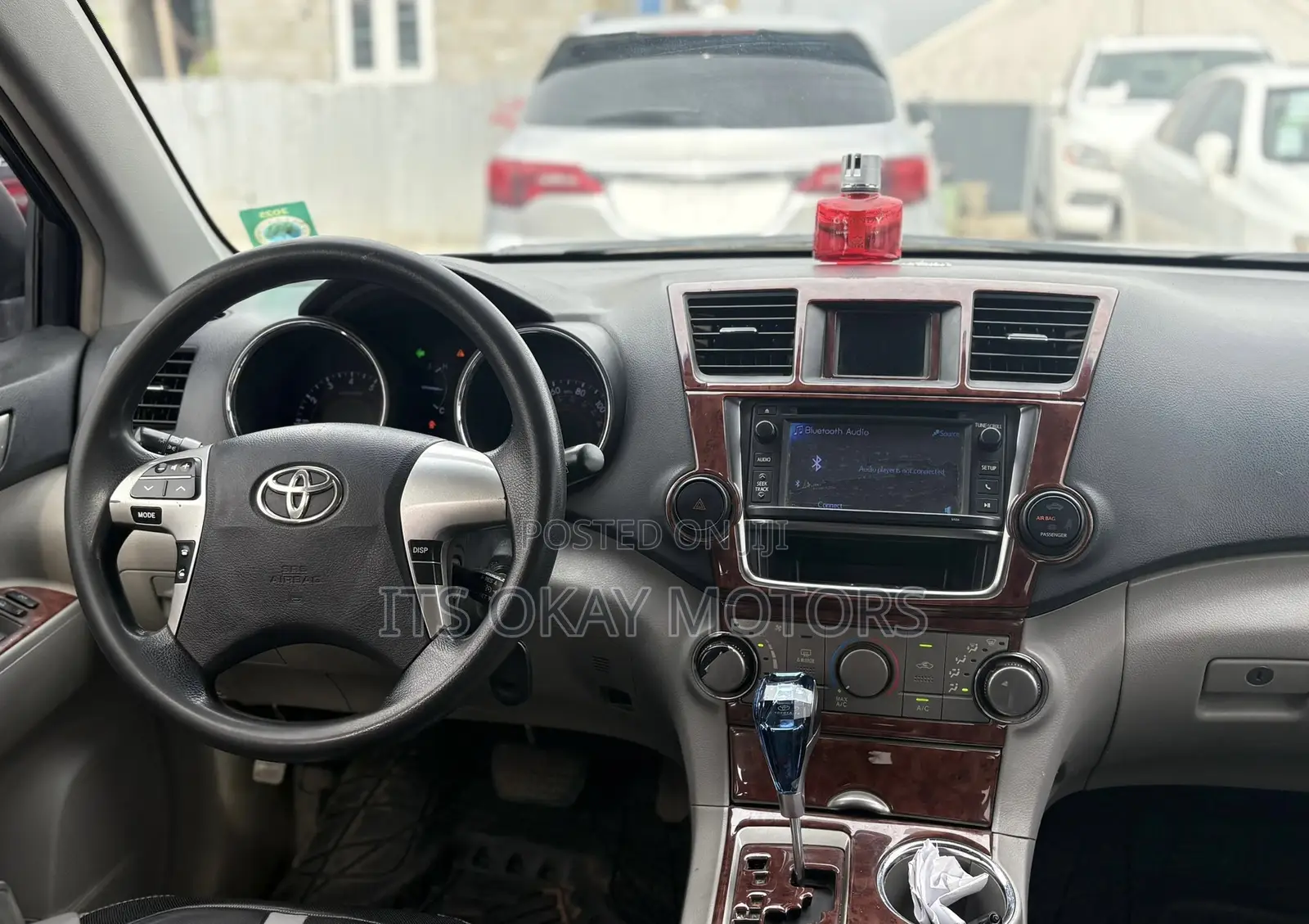 Toyota Highlander 3.5L 2WD 2013 Silver