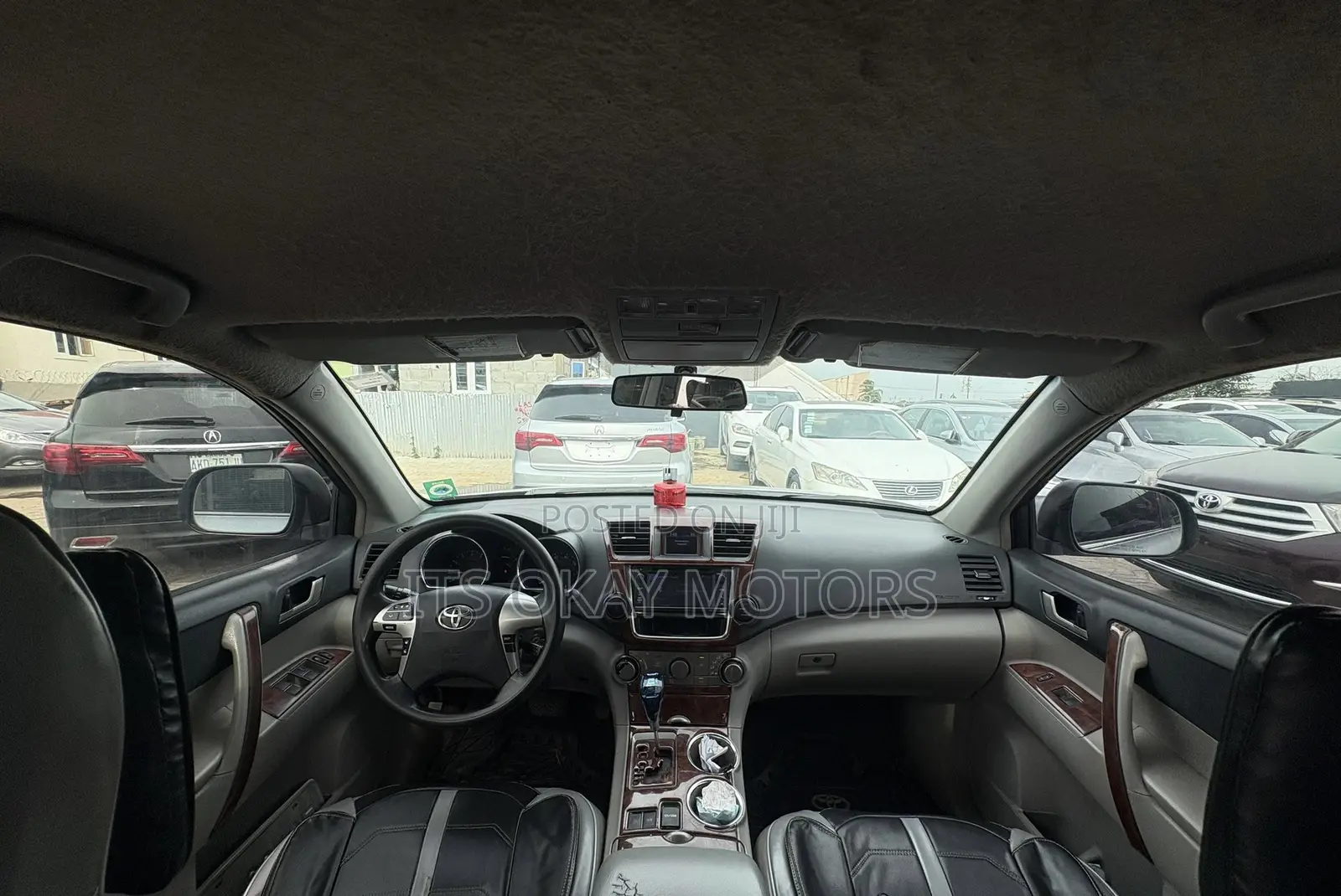 Toyota Highlander 3.5L 2WD 2013 Silver