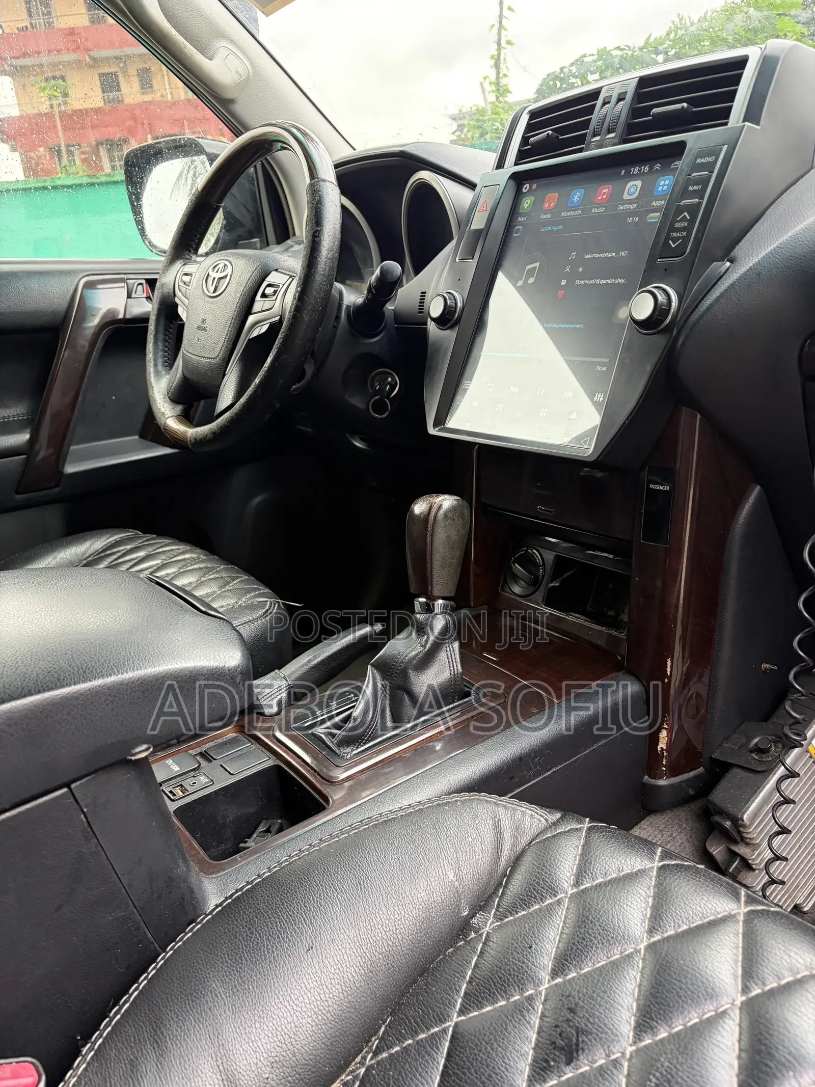 Toyota Land Cruiser Prado 2.7 i 2011 Black