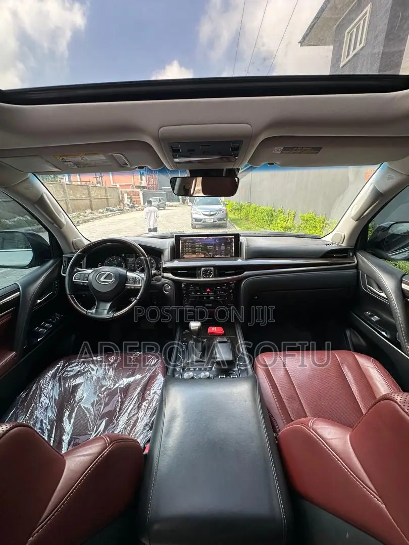 Lexus LX 570 (5 seats) AWD 2018 Gray