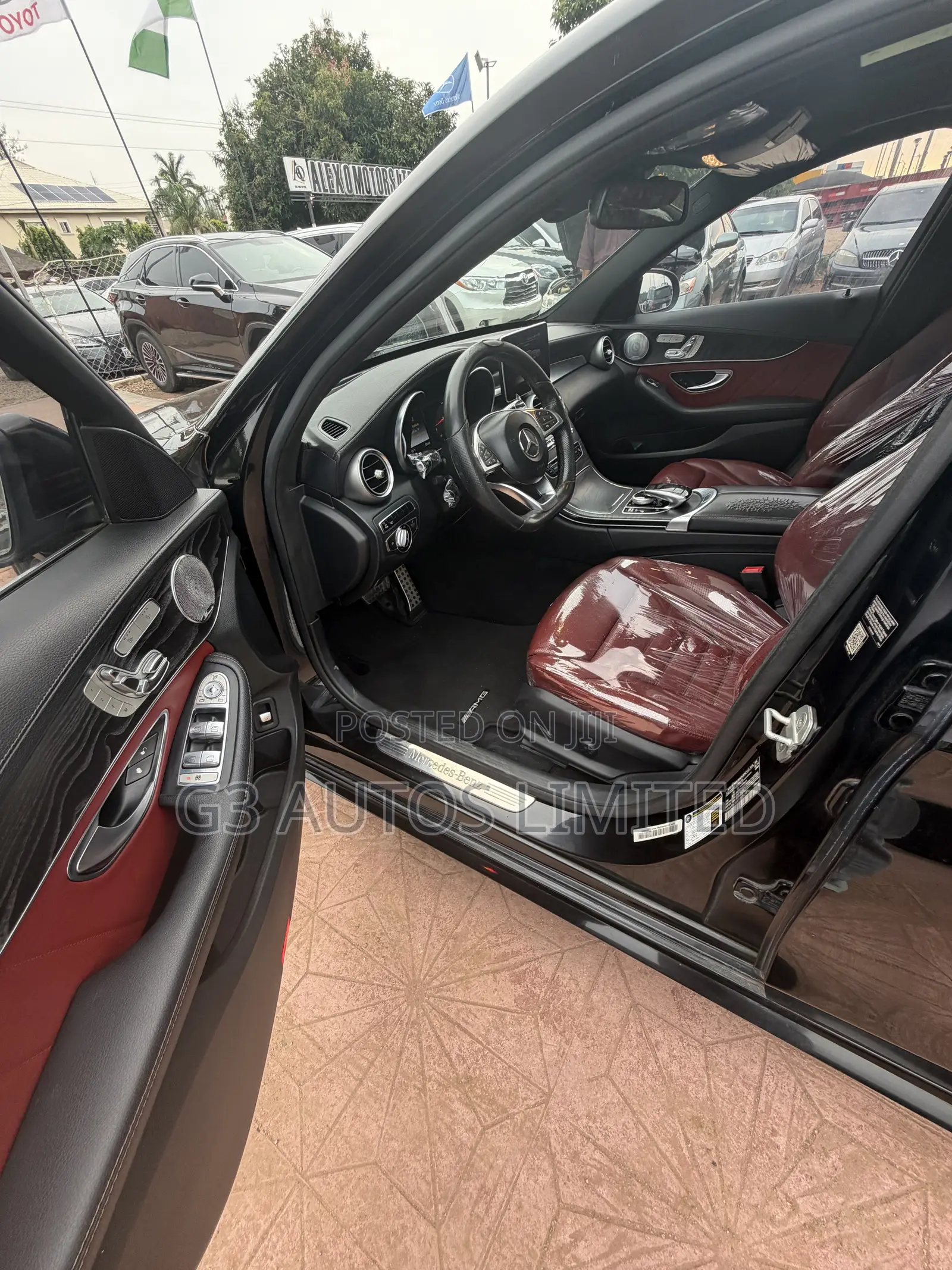 Mercedes-Benz C400 4Matic AWD Sedan (3.0L V6 7A) 2015 Black