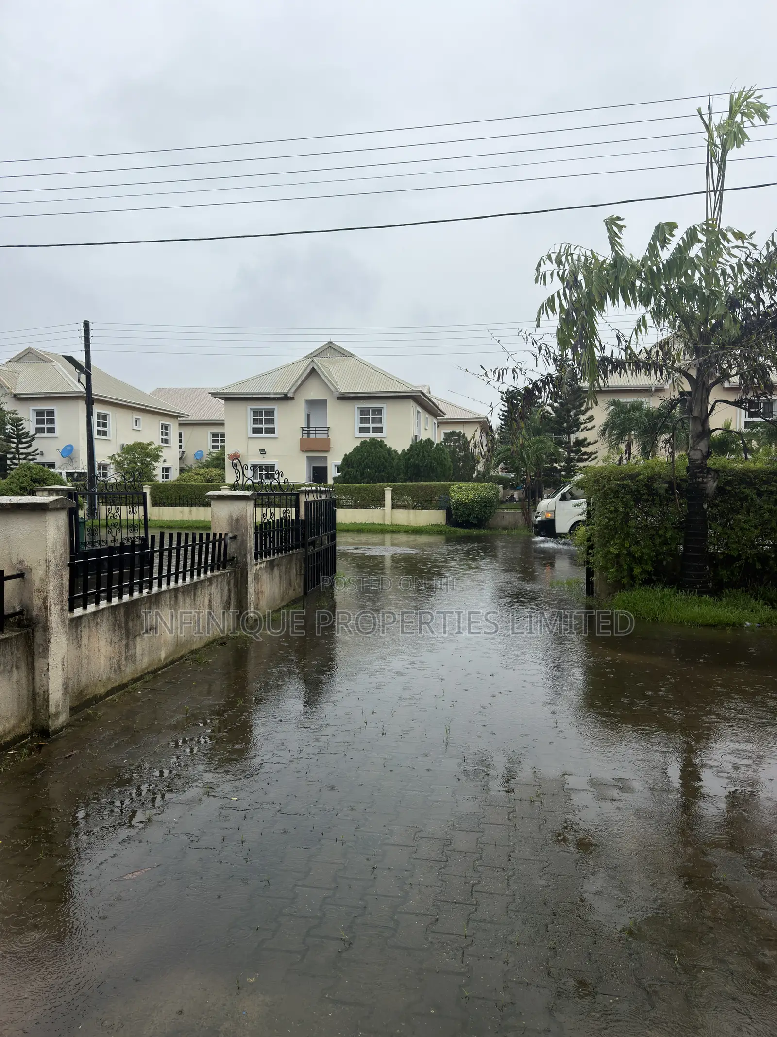 4bdrm Duplex in Friends Colony, Osapa london for rent