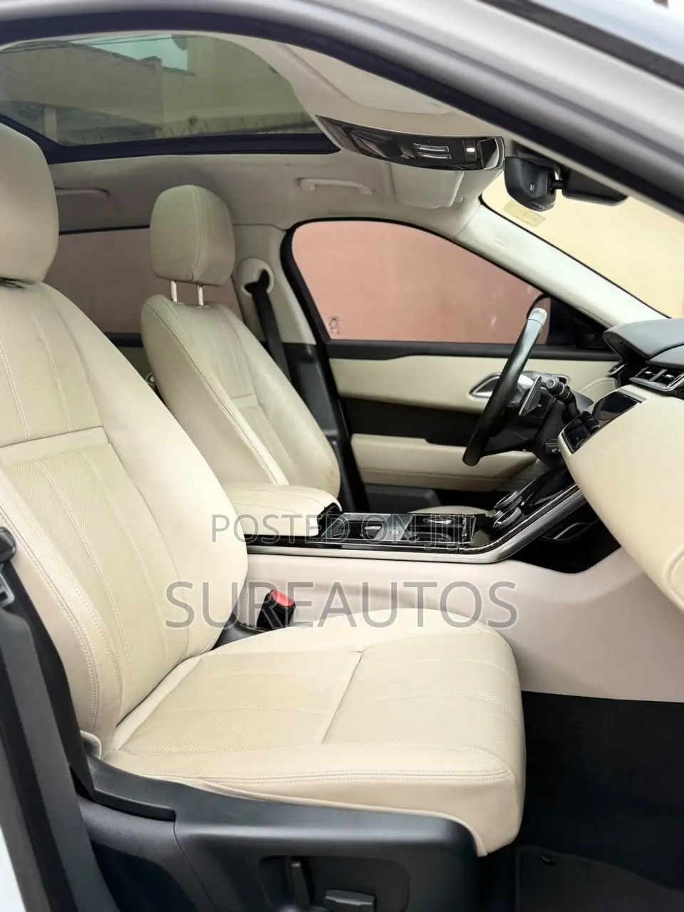 Land Rover Range Rover Velar P250 SE R-Dynamic 4x4 2018 Off white