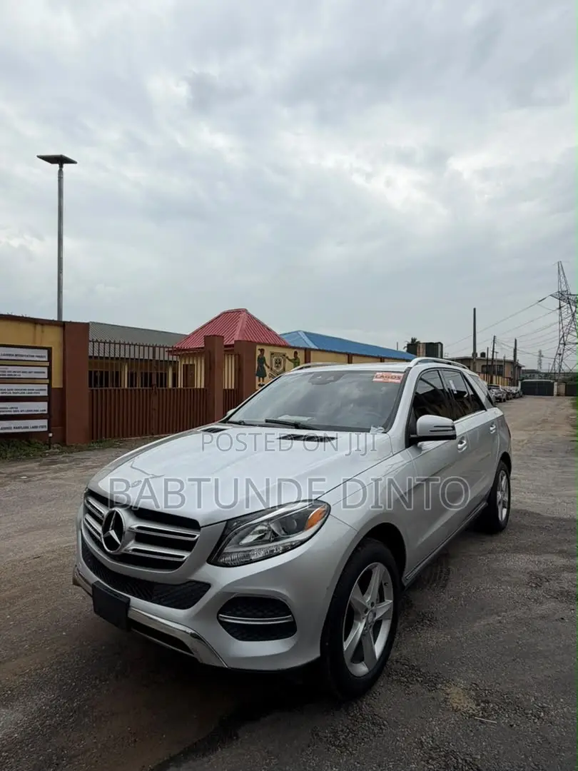 Mercedes-Benz GLE-Class GLE 350d 4MATIC 2017 Silver