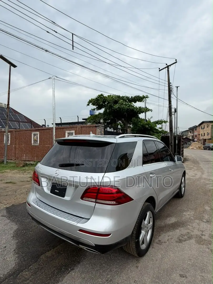 Mercedes-Benz GLE-Class GLE 350d 4MATIC 2017 Silver