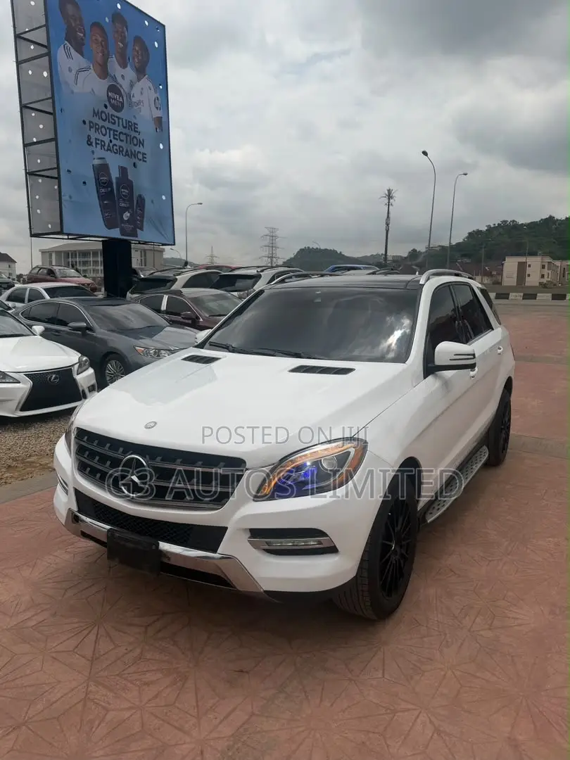 Mercedes-Benz M Class ML350 4MATIC 4dr SUV AWD (3.5L 6cyl 7A) 2014