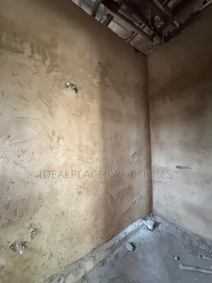 4bdrm Duplex in Aguda / Surulere for sale