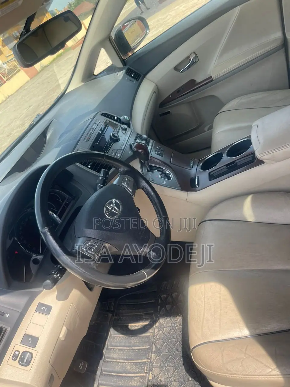 Toyota Avanza 2013 Brown
