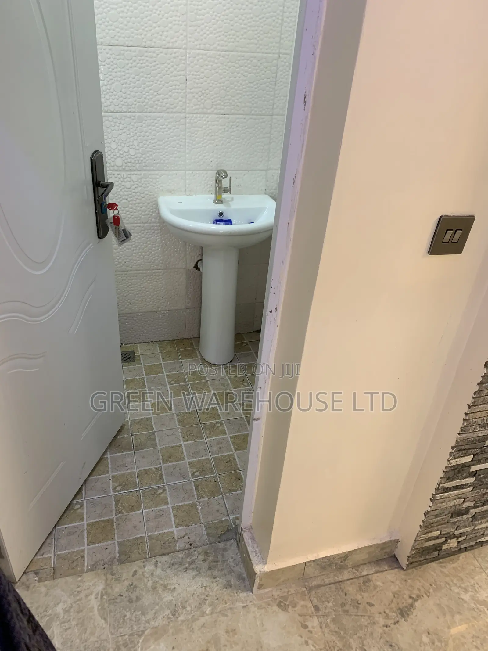 Furnished 2bdrm Apartment in M Court Estate, Kubwa for sale