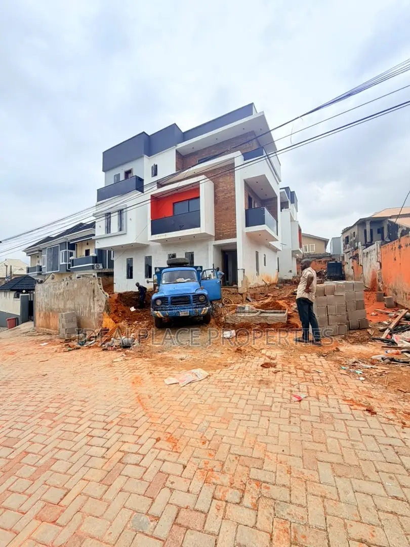 5bdrm Duplex in GRA Phase 1 for sale