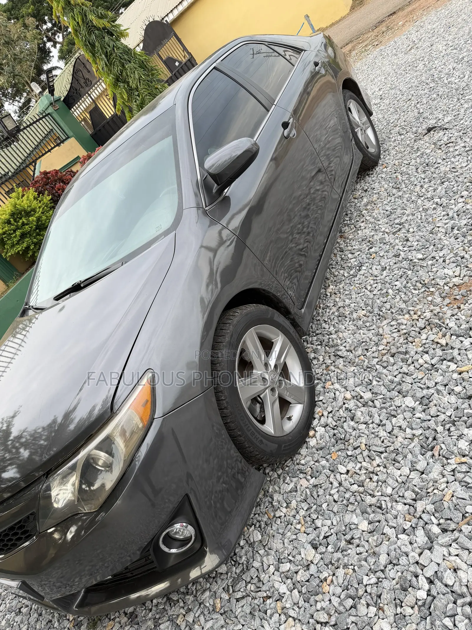 Toyota Camry SE 4dr Sedan (2.5L 4cyl 6A) 2013 Gray