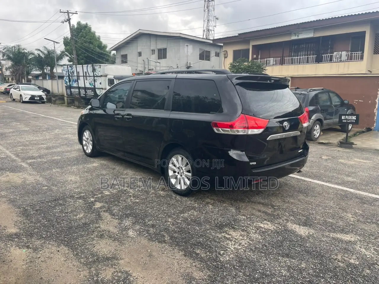 Toyota Sienna Limited 7 Passenger 2011 Black