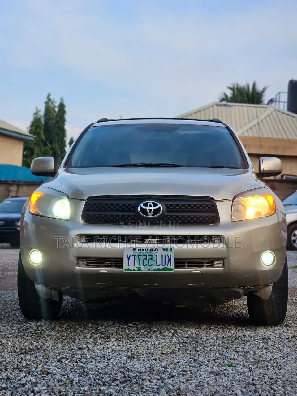 Toyota RAV4 2008 Gold