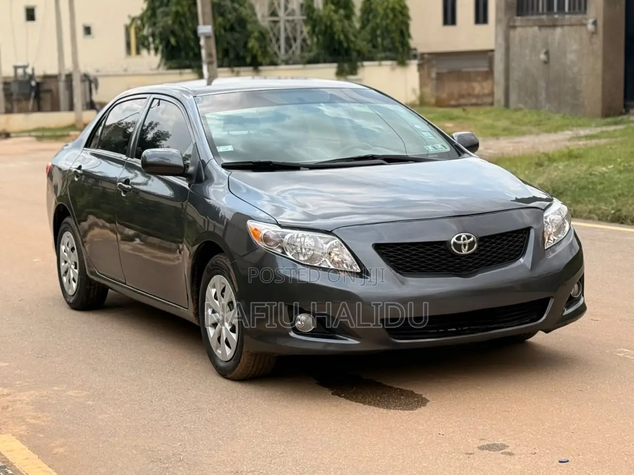 Toyota Corolla 2010 Gray