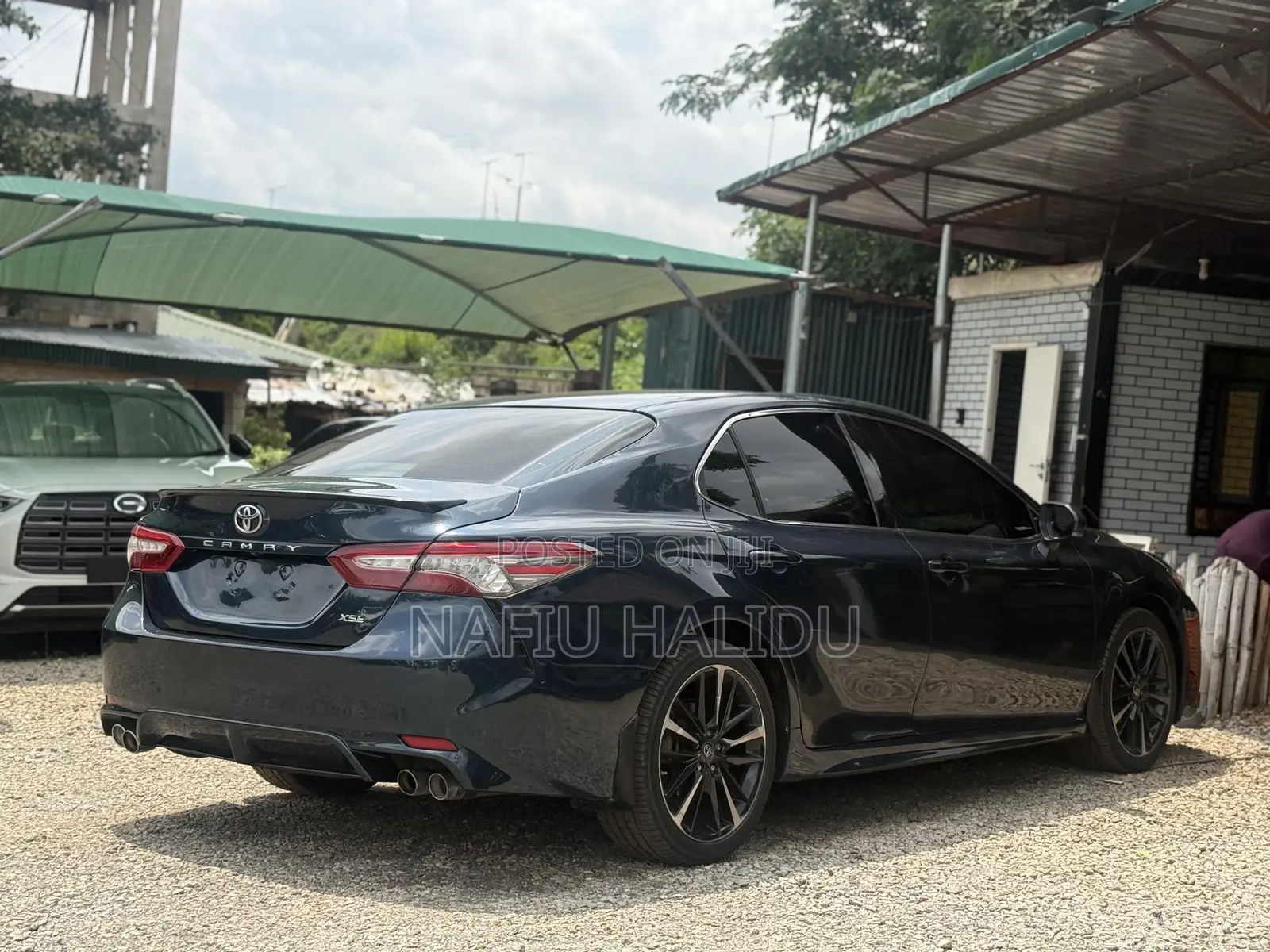 Toyota Camry 2019 Blue