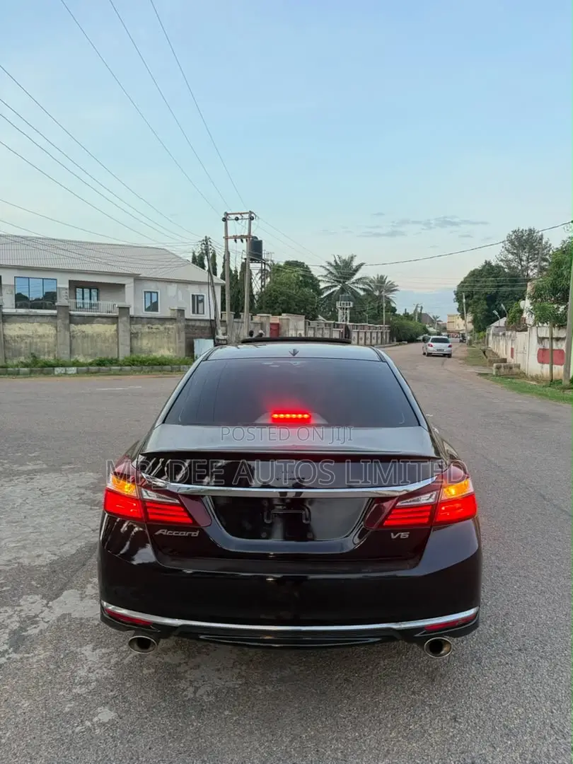 Honda Accord EX-L V6 4dr Sedan FWD (3.5L 6cyl 6A) 2017 Black