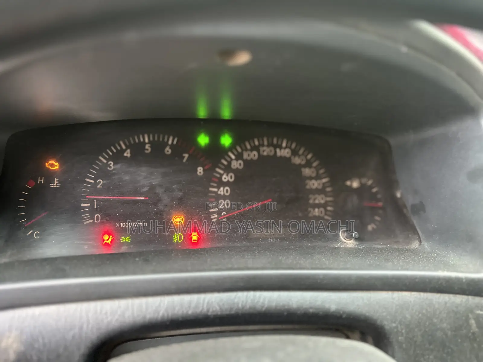 Toyota Corolla Verso 2005 Maroon
