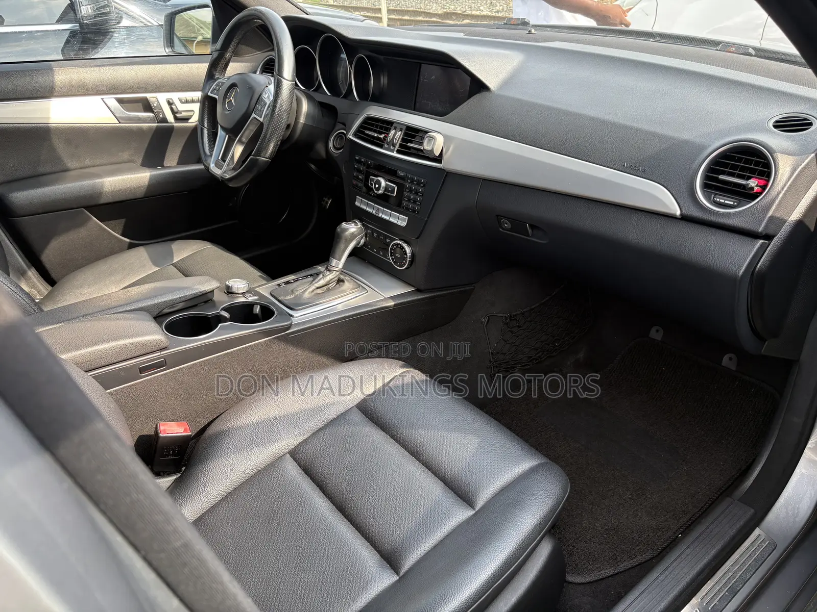 Mercedes-Benz C300 Sport 4Matic Sedan AWD (3.5L 6cyl 7A) 2013 Gray