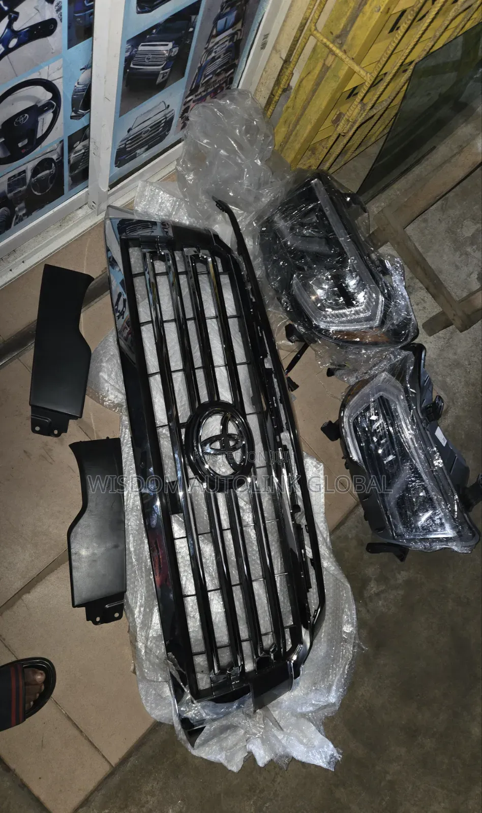 Headlights and Grille for Toyota Sequoia 2018-2022 Direct