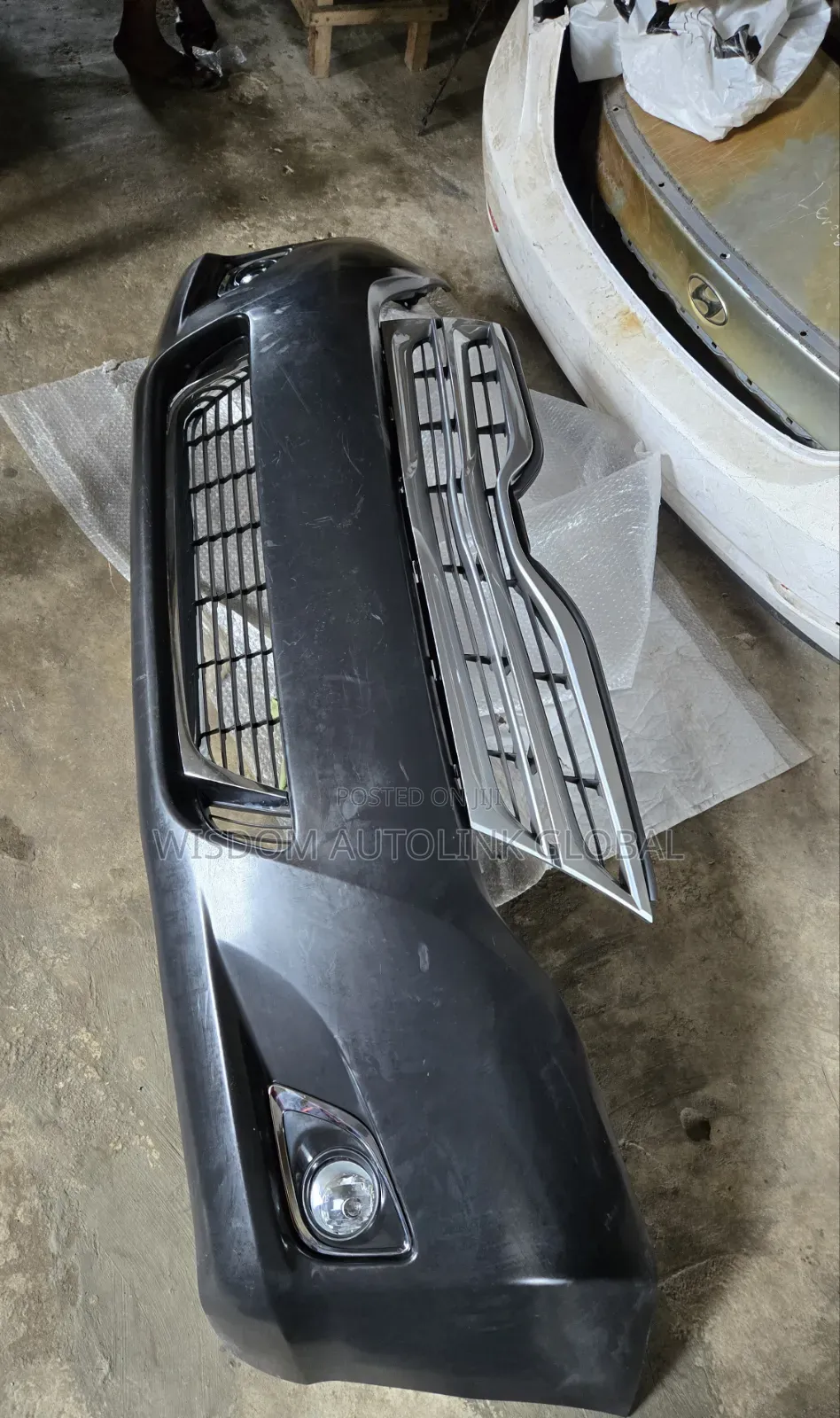 Complete Front Bumper for Toyota Venza 2009-2015 Brand New Original