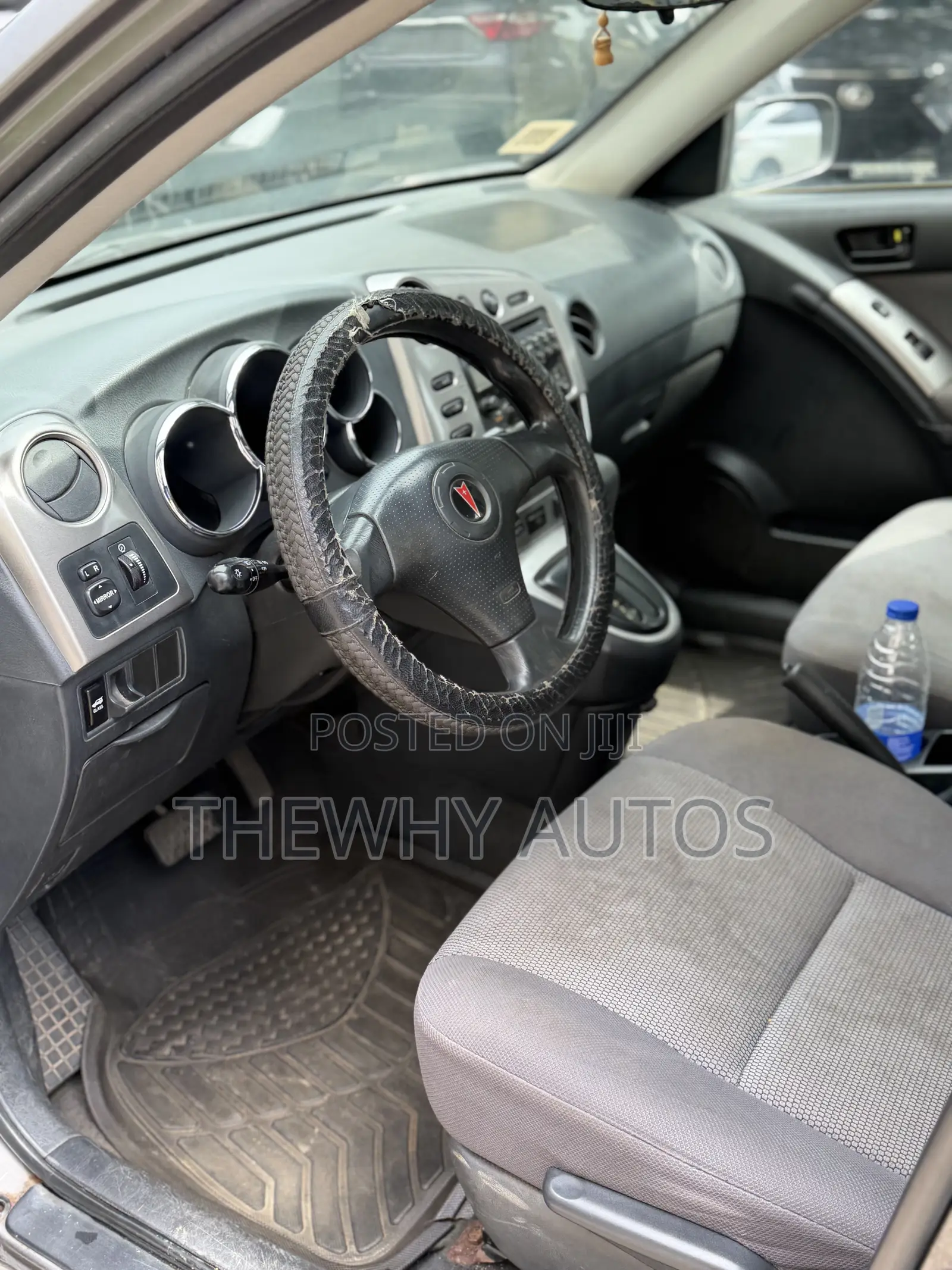 Pontiac Vibe AWD 2006 Gray