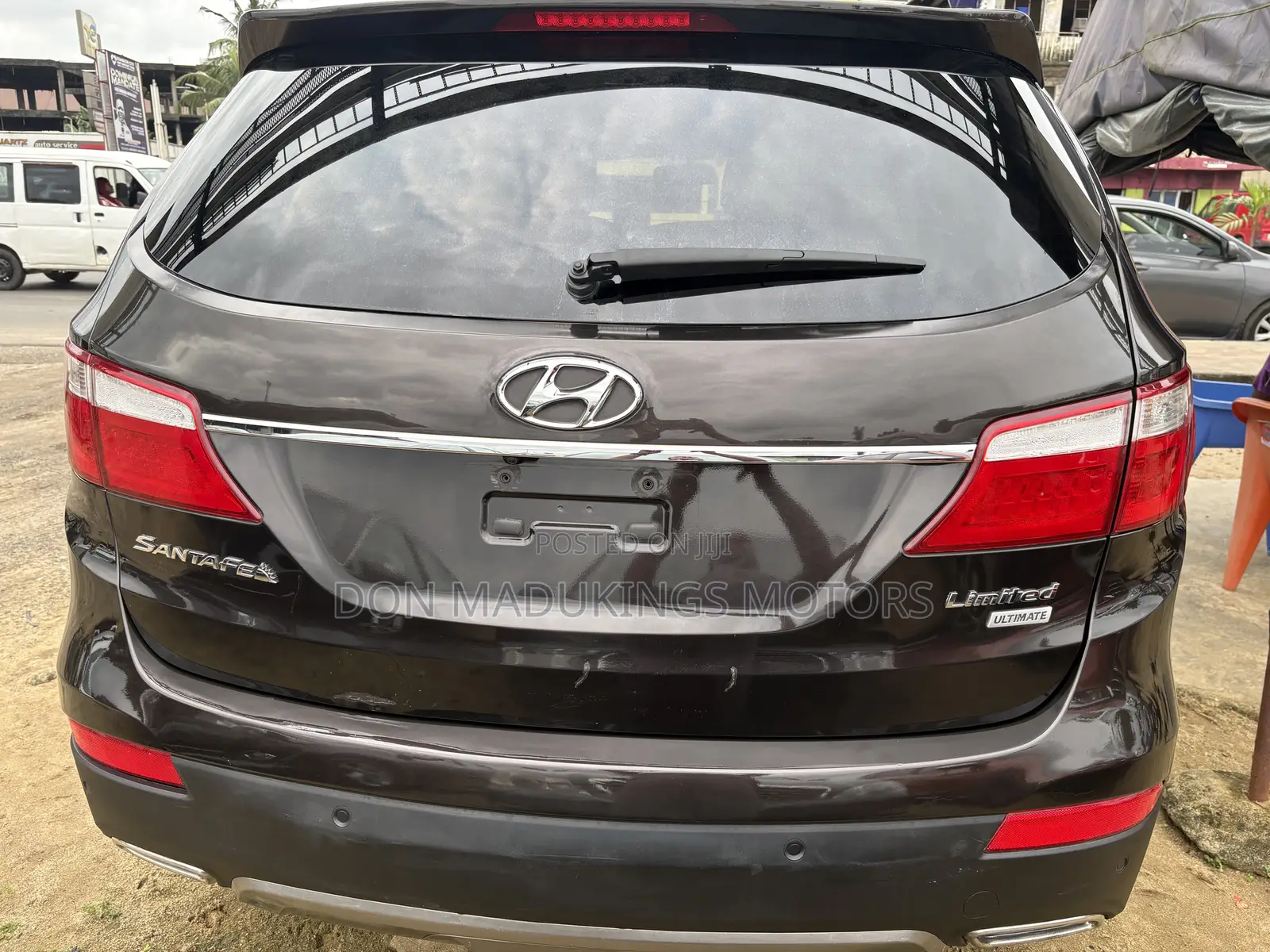 Hyundai Santa Fe Limited FWD 2016 Brown