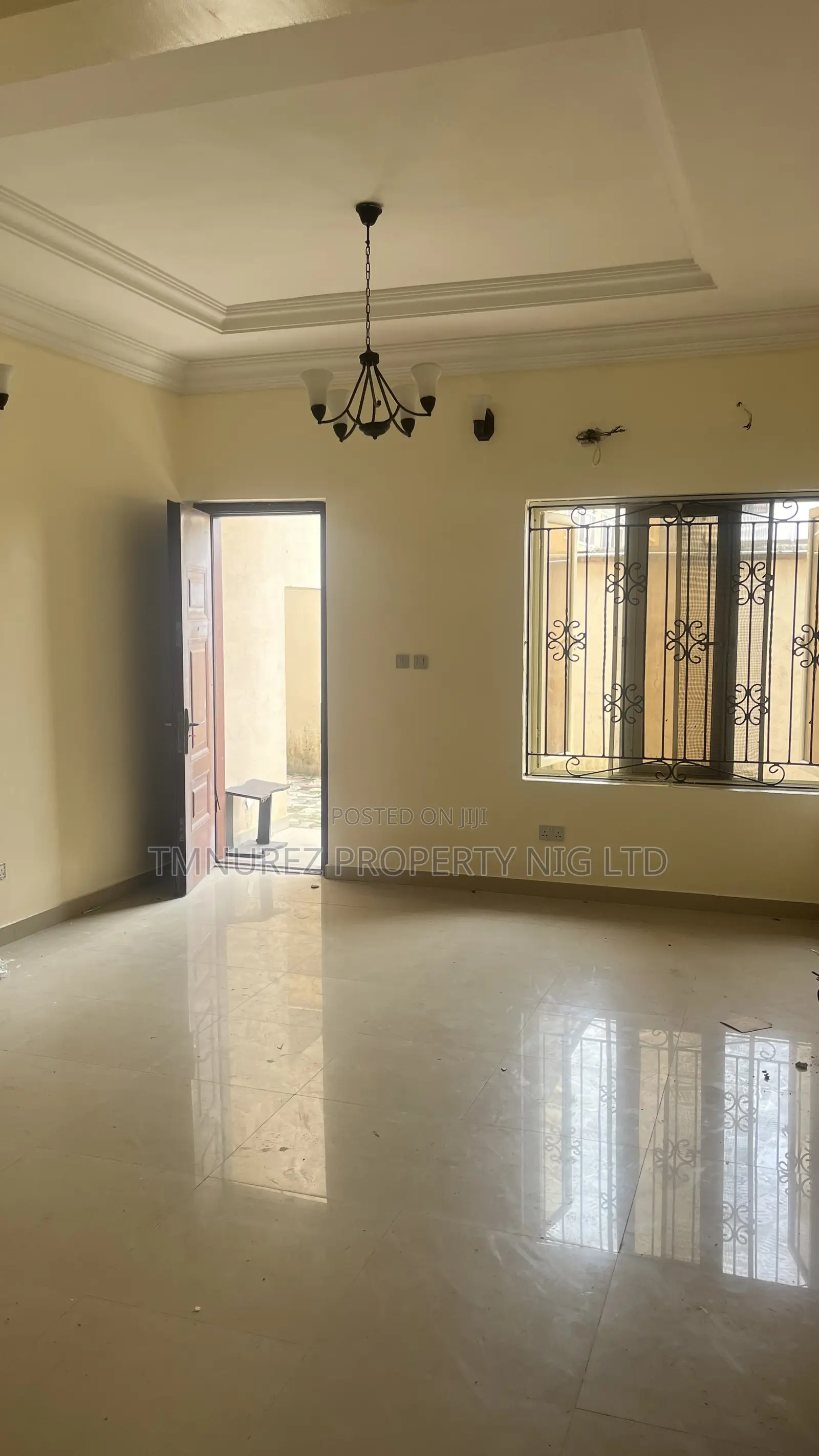 3bdrm Apartment in Lekki County Inside, Ikota for rent