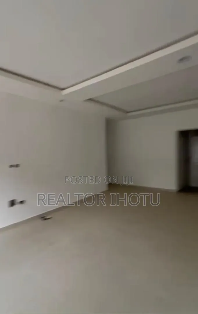 3bdrm Block of Flats in Estate, Jabi for sale