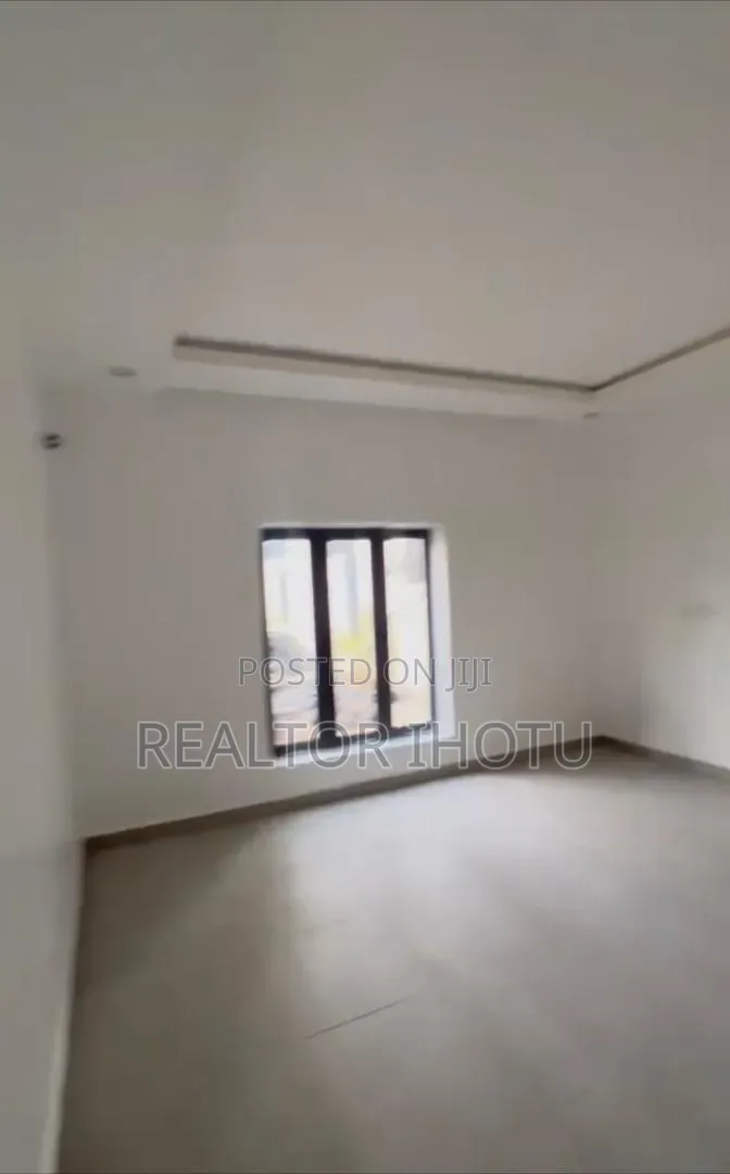 3bdrm Block of Flats in Estate, Jabi for sale