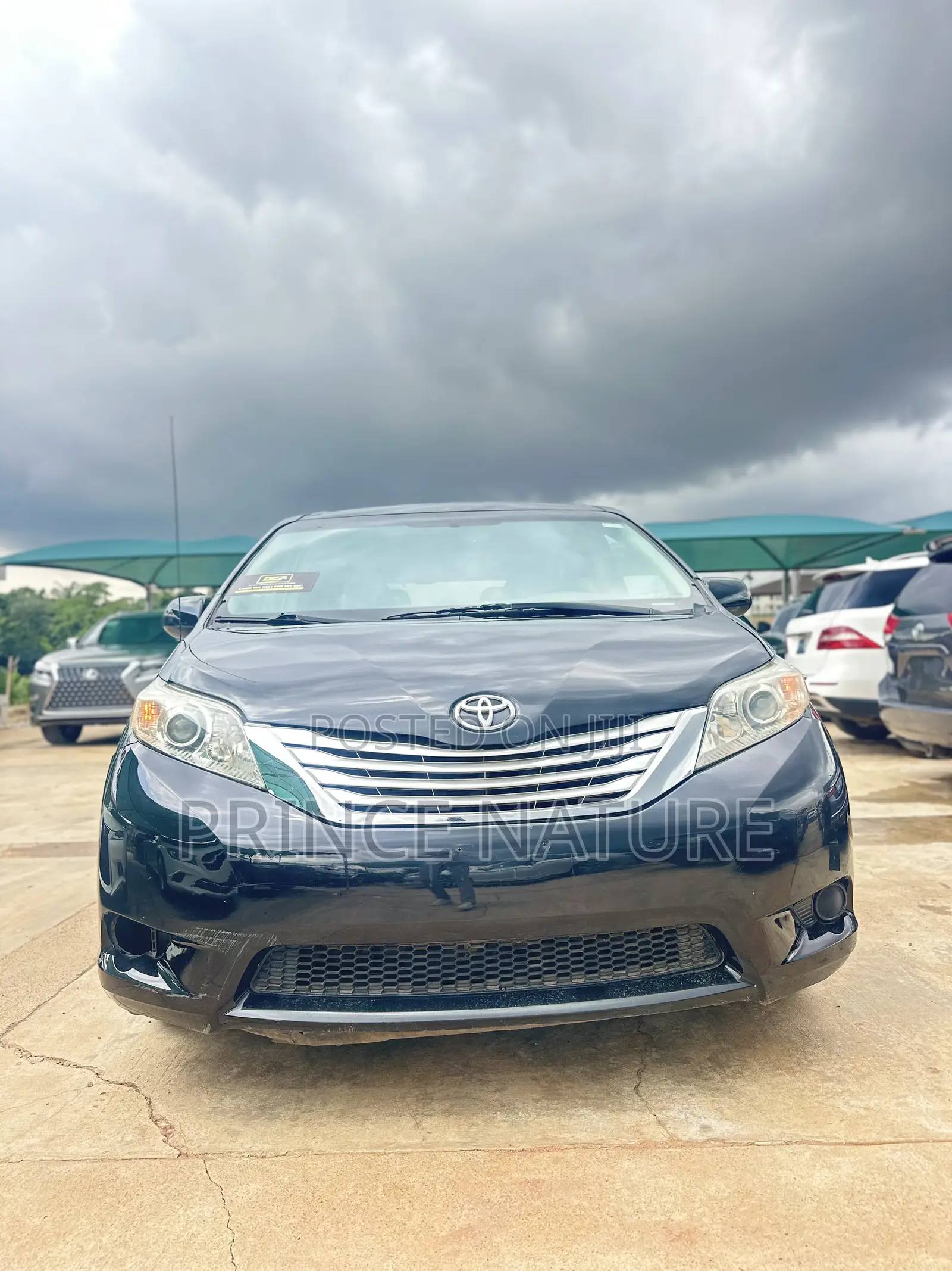 Toyota Sienna LE 7 Passenger 2012 Black