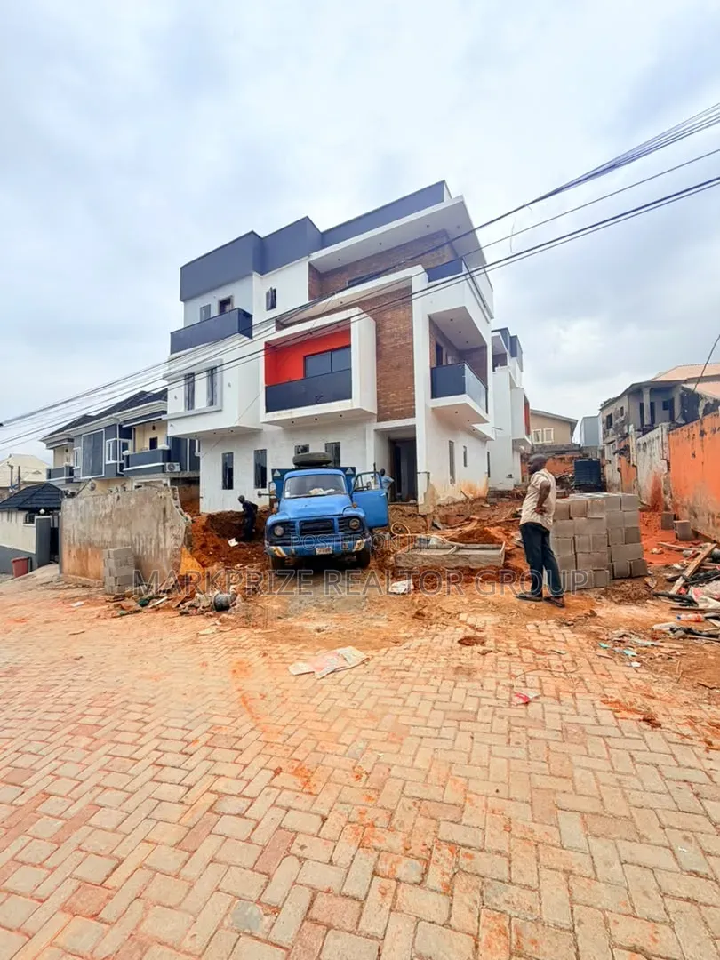 5bdrm Duplex in Magodo Gra Phase 1 for sale