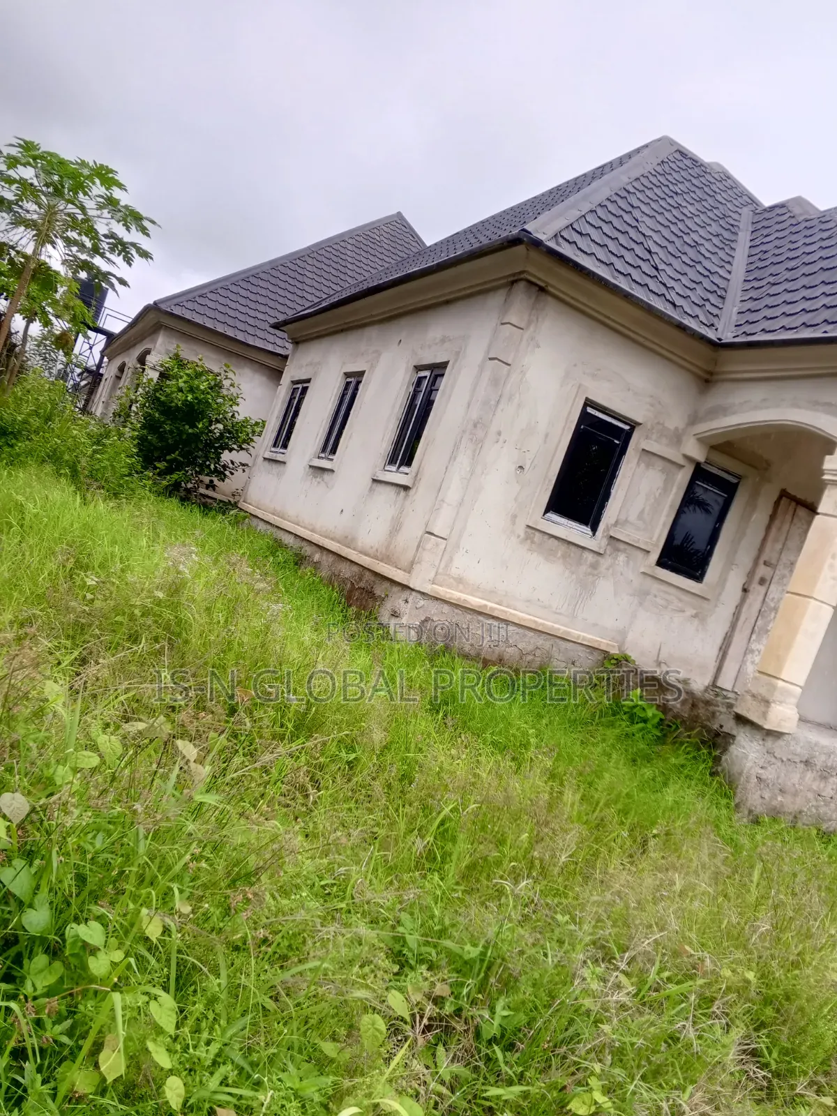 2bdrm House in Warri for sale