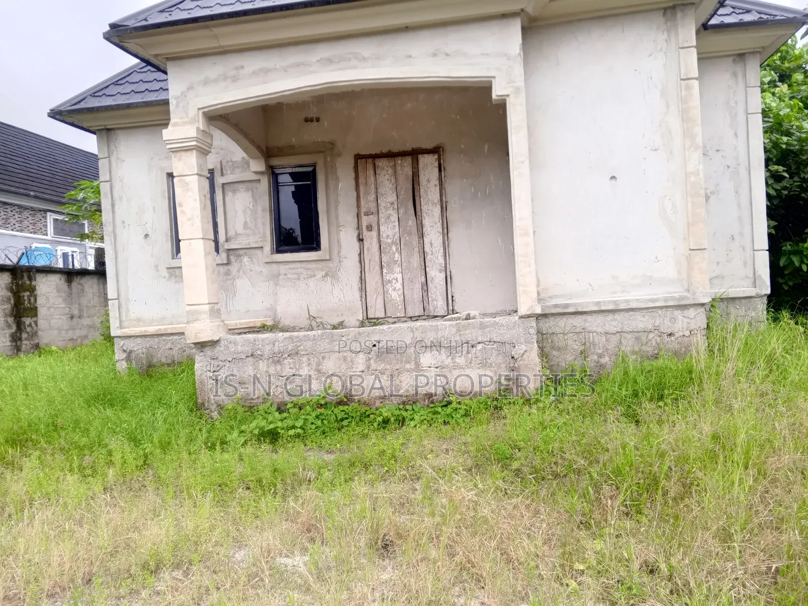 2bdrm House in Warri for sale