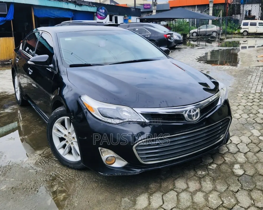 Toyota Avalon XLE 4dr Sedan (3.5L 6cyl 6A) 2014 Black