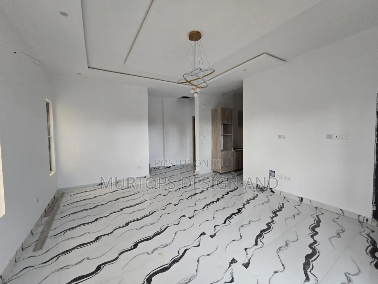 2bdrm Apartment in Lekki Phase 1 for rent