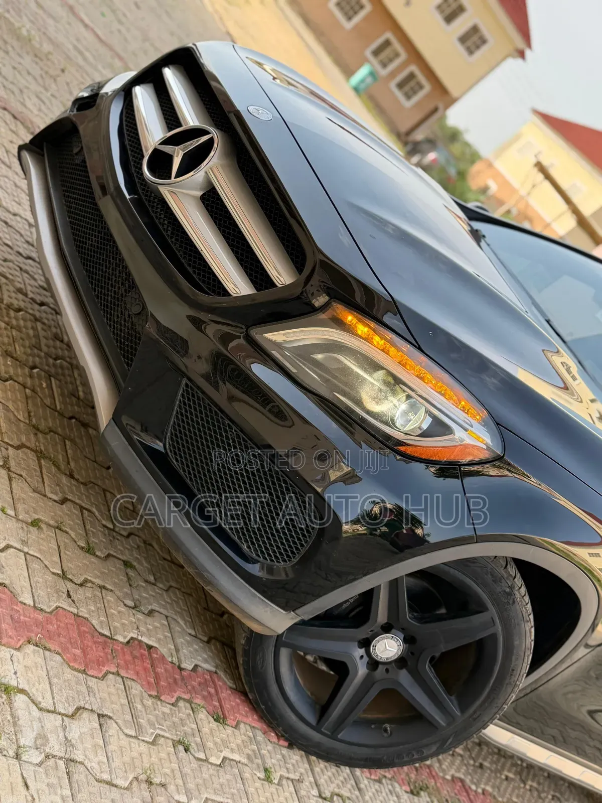 Mercedes-Benz GLA-Class GLA250 4MATIC 4dr SUV AWD (2.0L 4cyl Turbo 7AM)