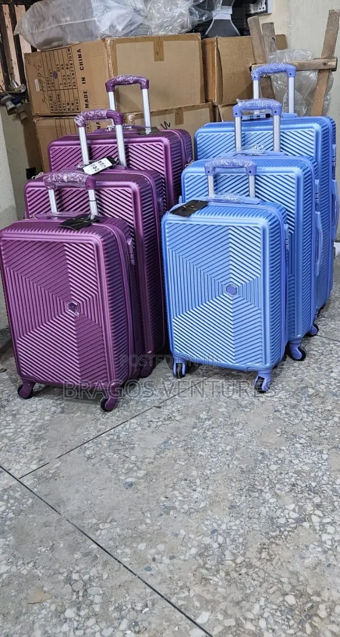 Set of 3pcs Travel Bags and Luggages