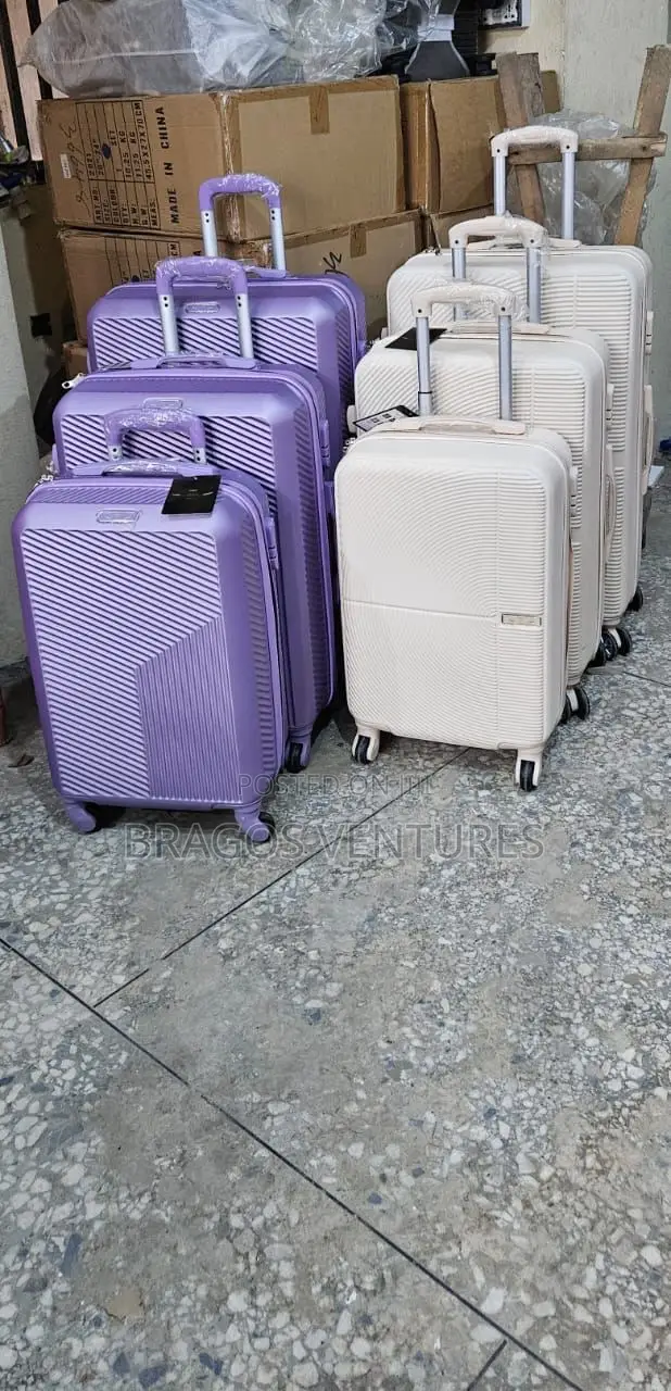 Set of 3pcs Travel Bags and Luggages