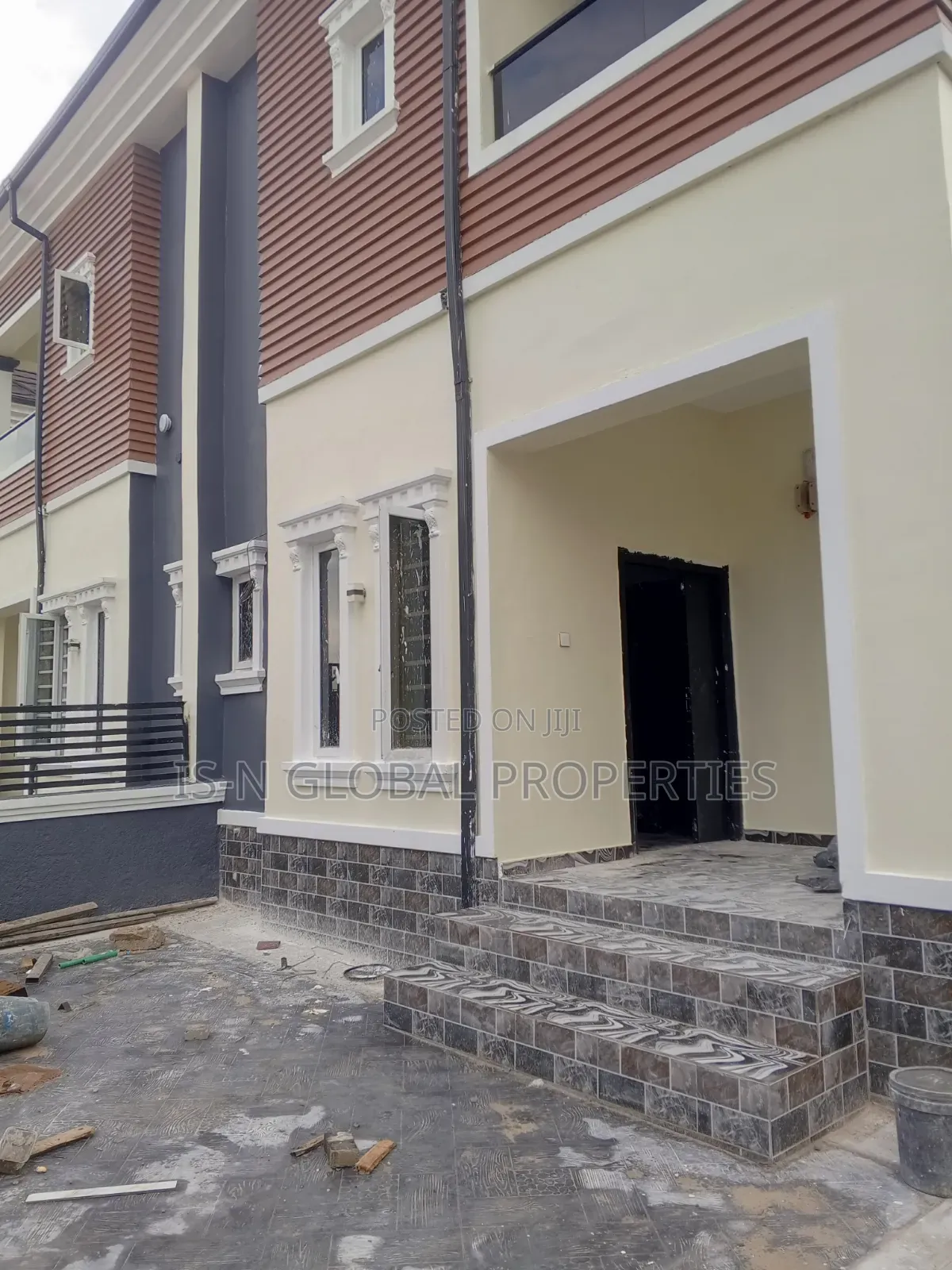4bdrm Duplex in Plantation City, Warri for rent