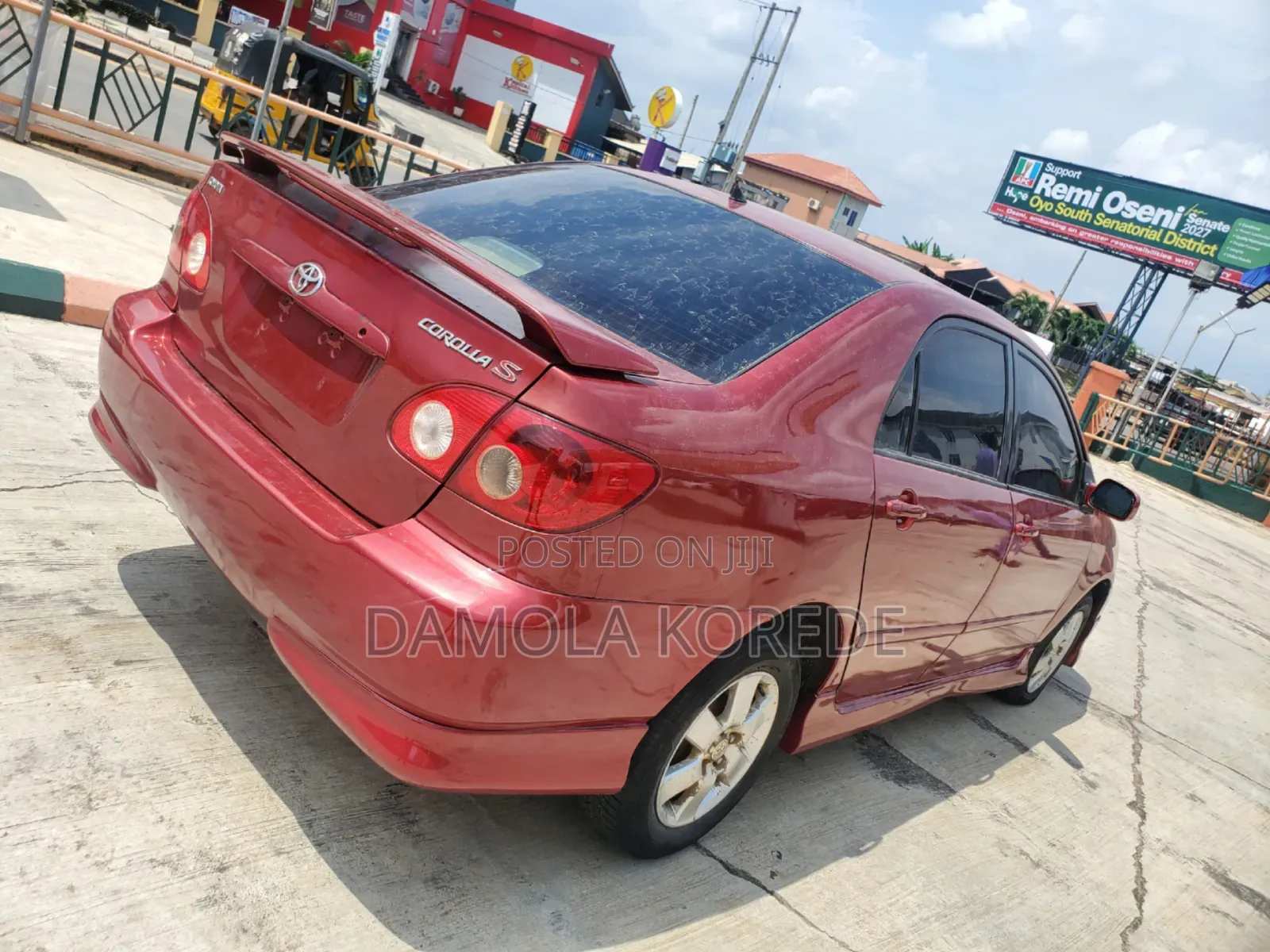 Toyota Corolla 2005 Red