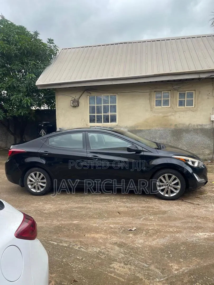 Hyundai Elantra SE 4dr Sedan (1.8L 4cyl 6M) 2015 Black