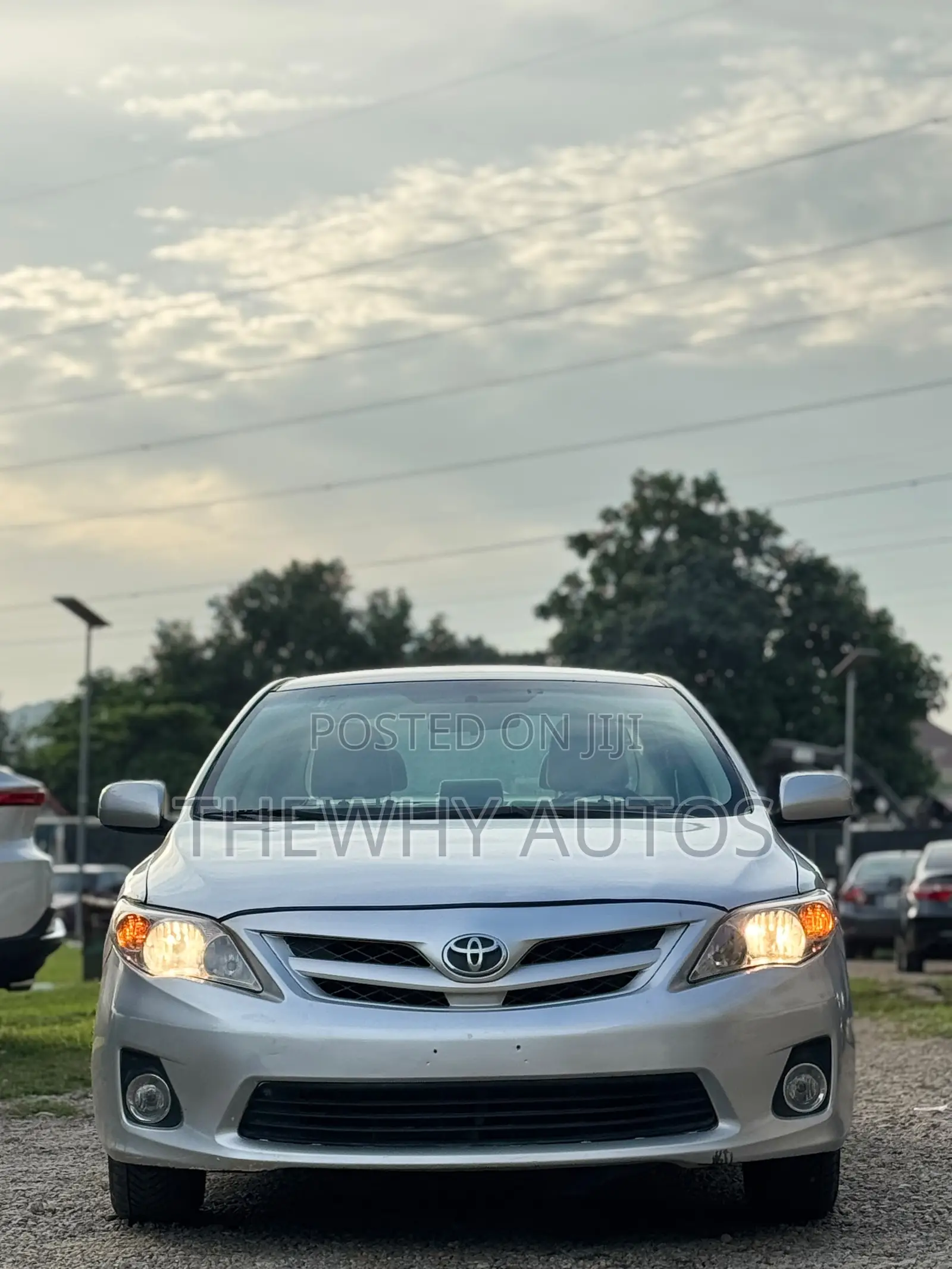 Toyota Corolla LE 4dr Sedan (1.8L 4cyl 4A) 2012 Silver
