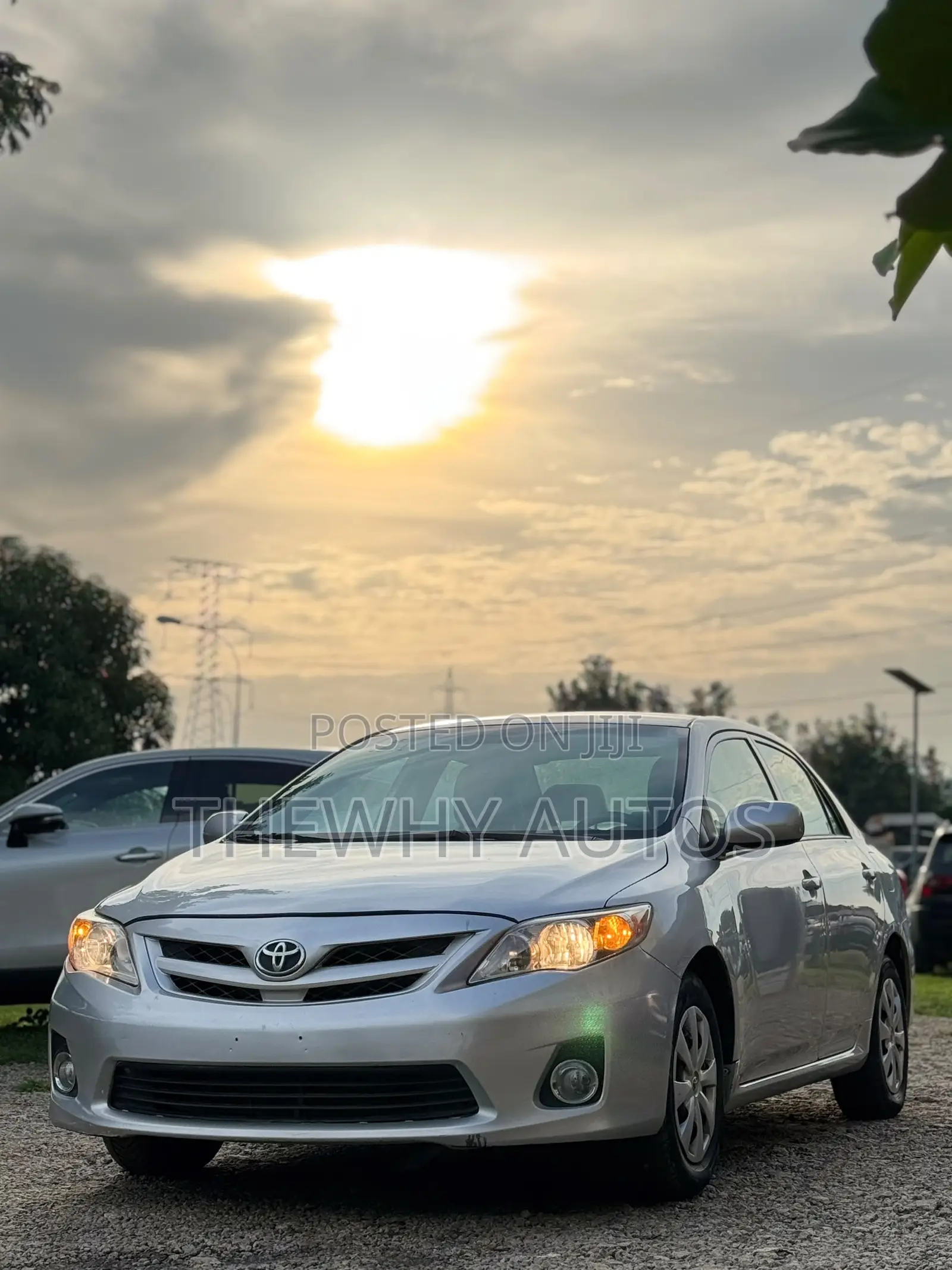Toyota Corolla LE 4dr Sedan (1.8L 4cyl 4A) 2012 Silver