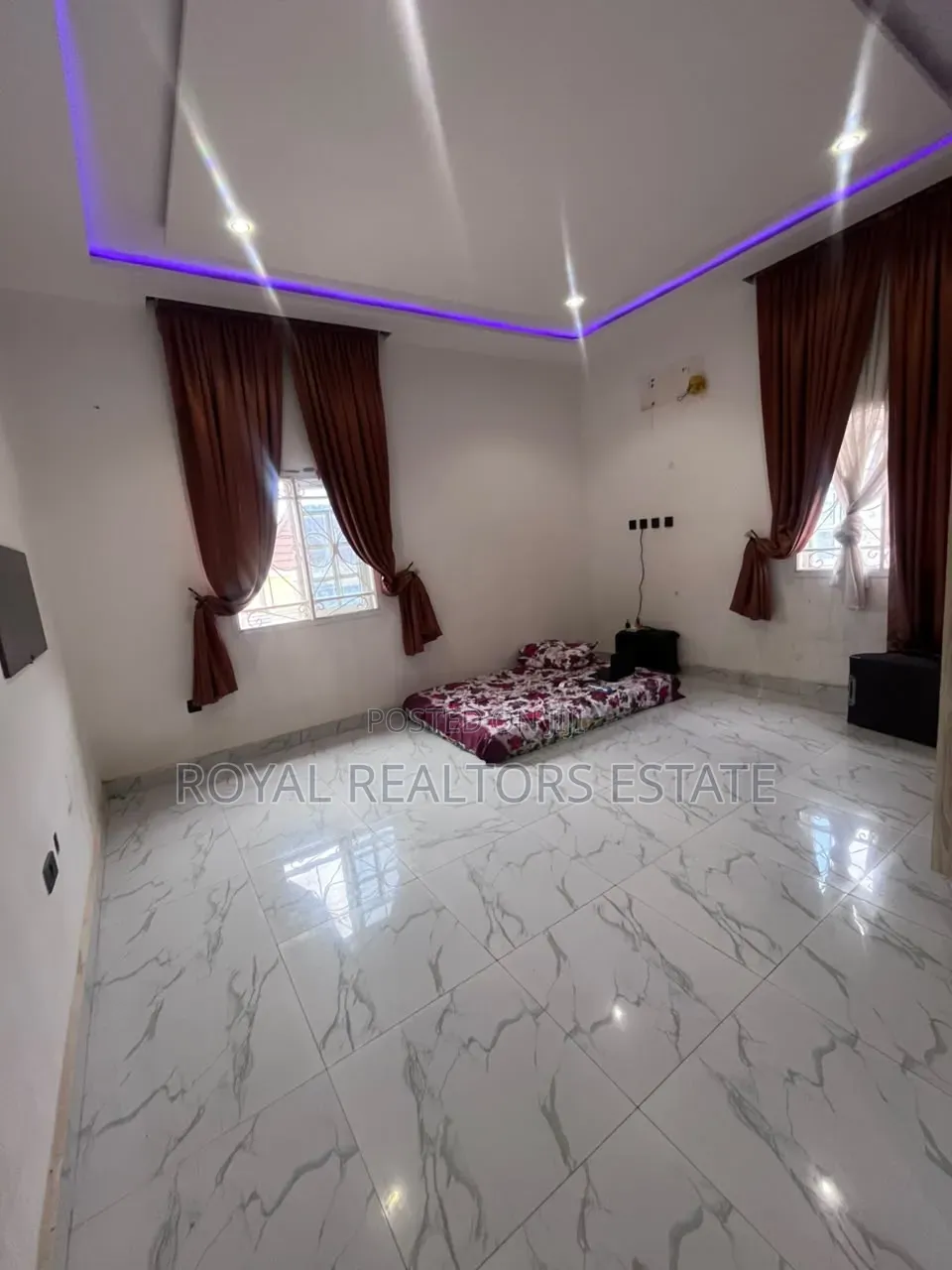 3bdrm Bungalow in Galadimawa for rent