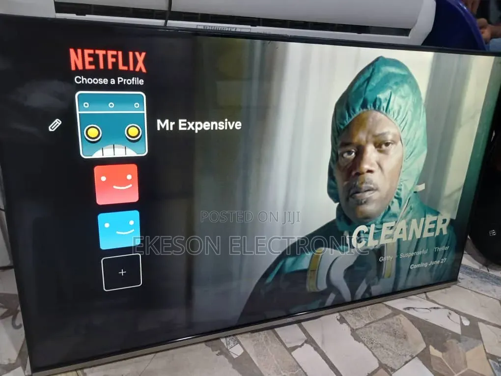 TCL TV 50inches Smart