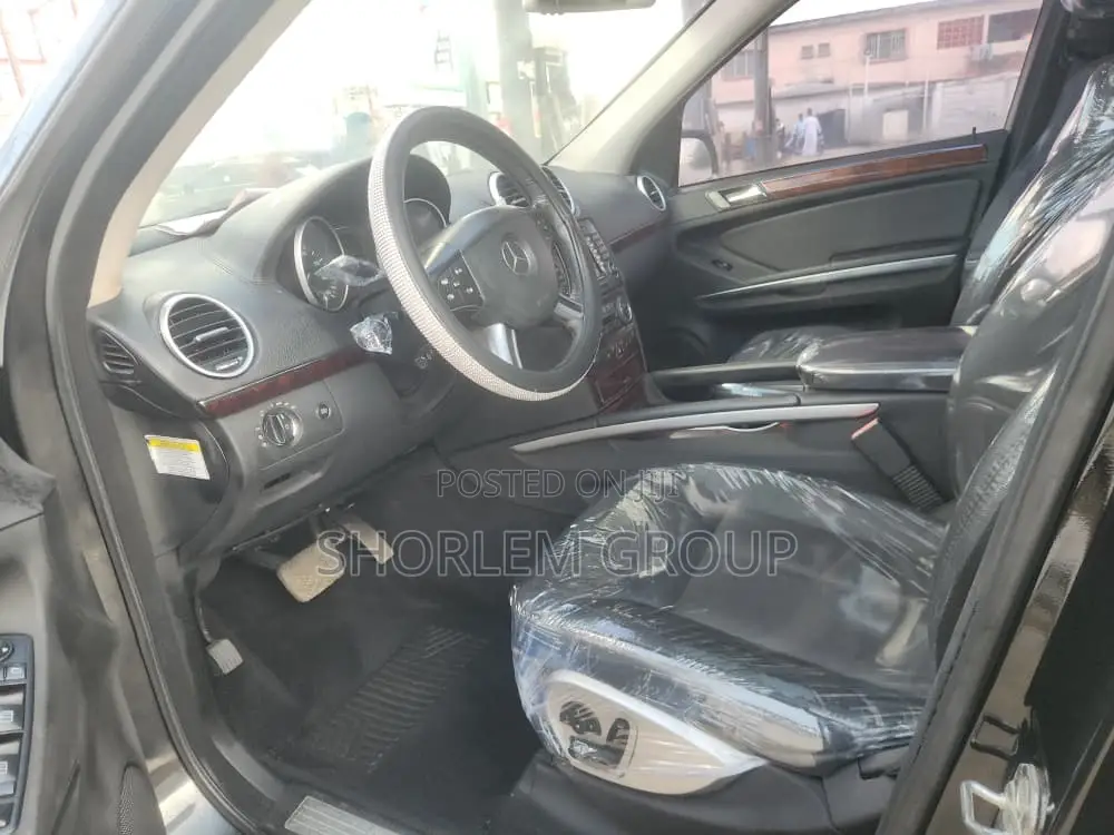 Mercedes-Benz GL-Class 2009 Black