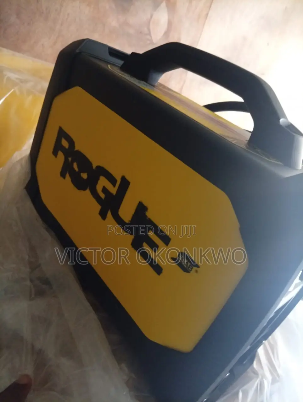 ESAB Rogue ES 208iP 200A Inverter Welding Machine (MMA/TIG)