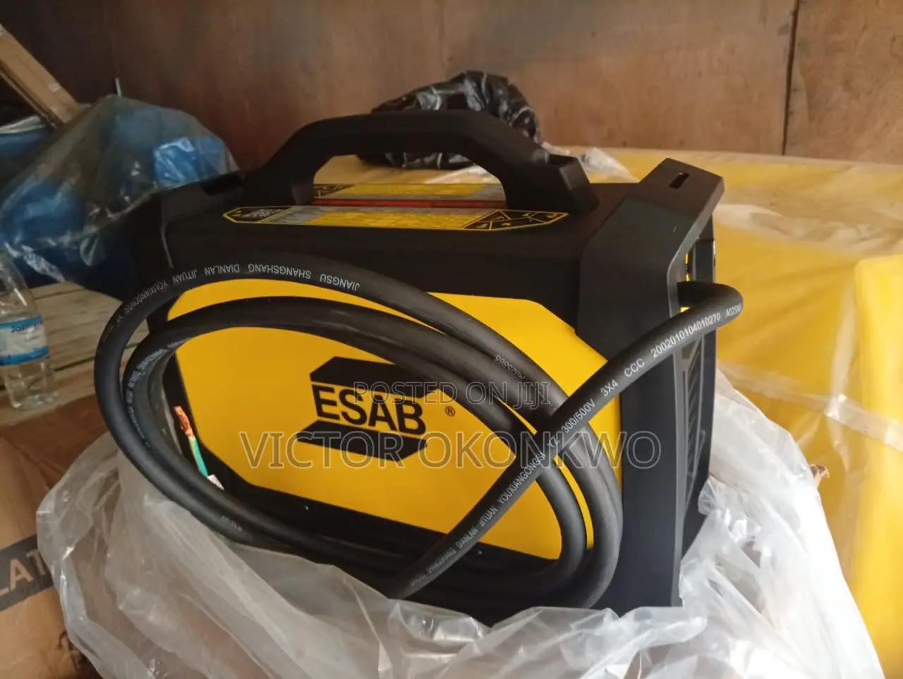 ESAB Rogue ES 208iP 200A Inverter Welding Machine (MMA/TIG)