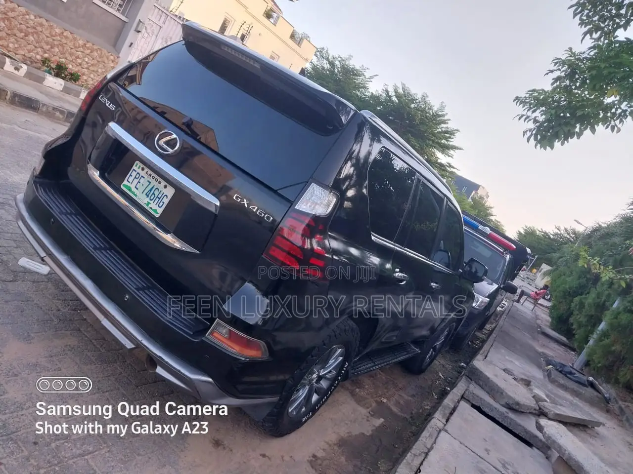 Black Lexus GX 460 for Hire- Car for Rent