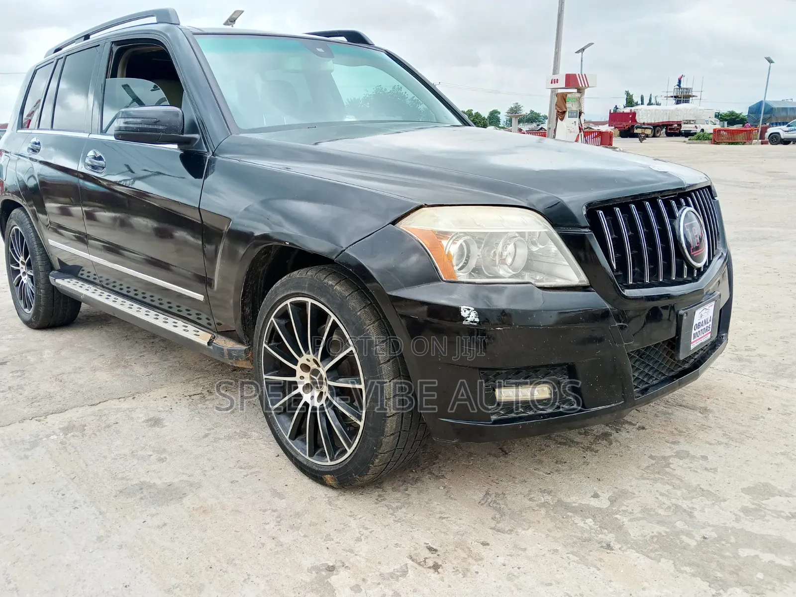 Mercedes-Benz GLK-Class 2010 Black
